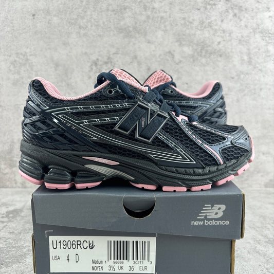 New Balance 1906 Preto e Rosa