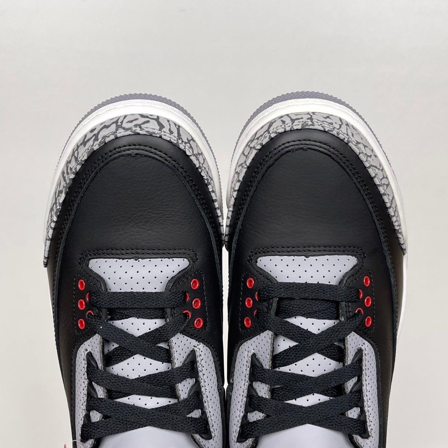 Jordan 3 Black Cement