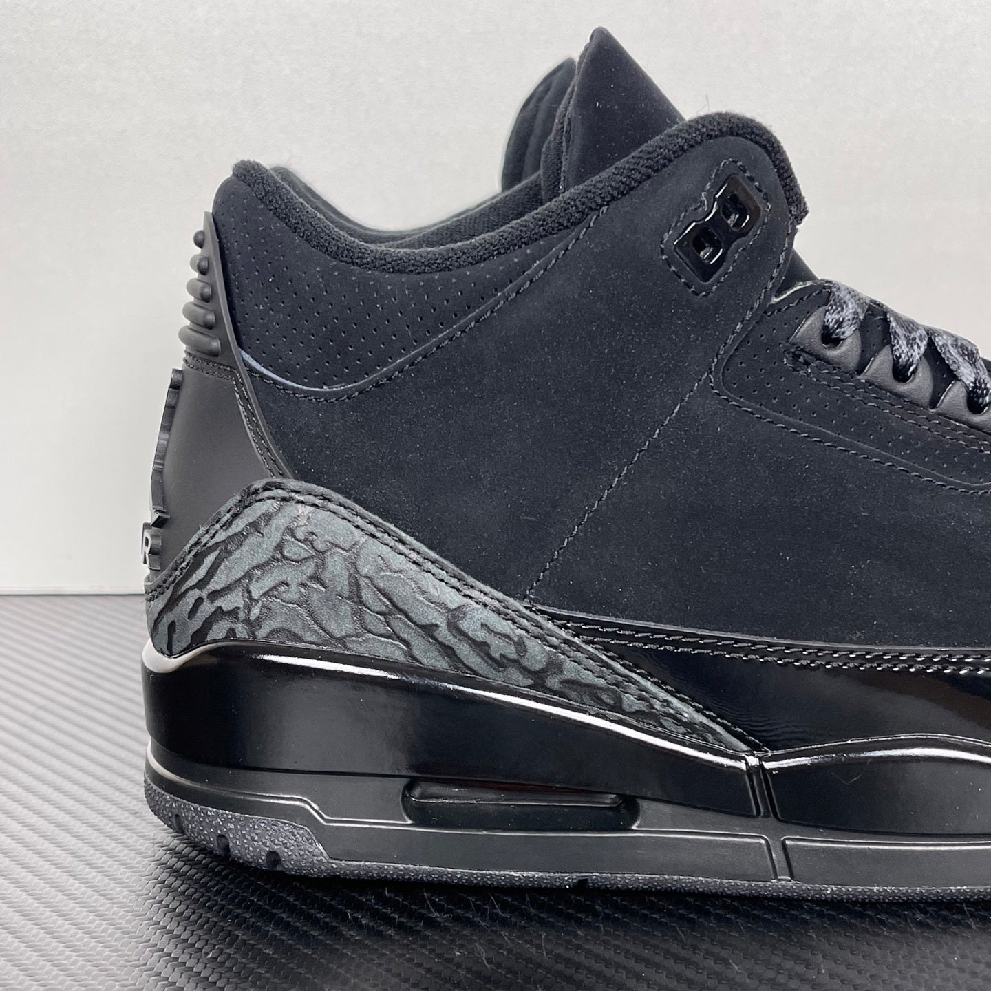 Jordan 3 Black Catt