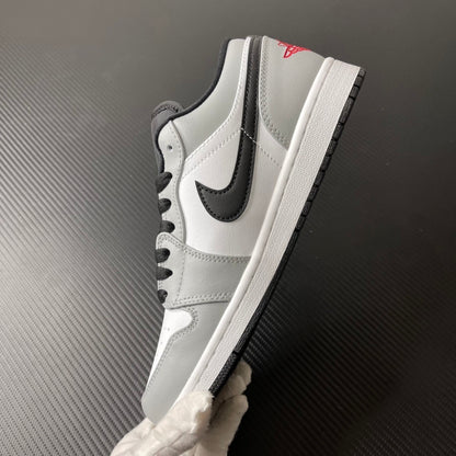 Jordan 1  low Cinza e Preto