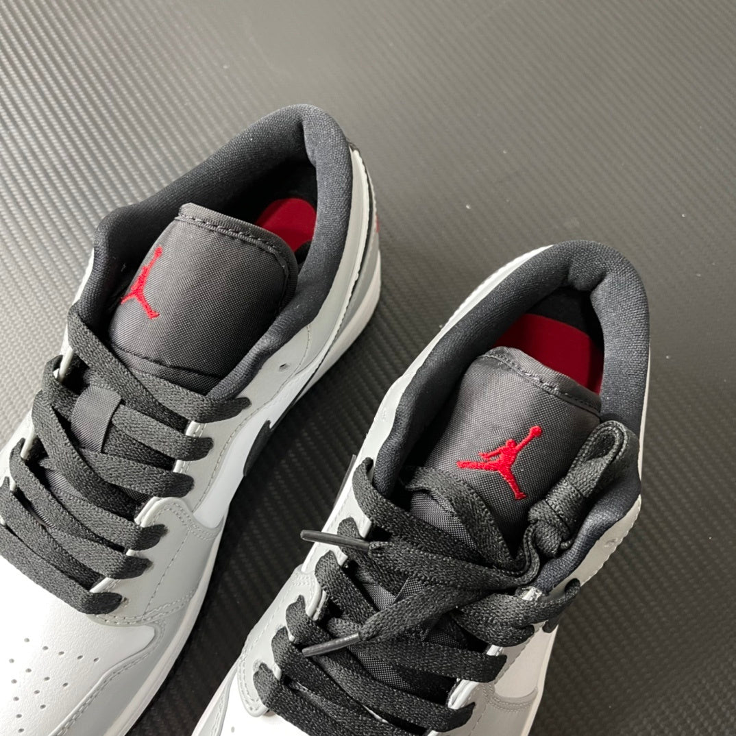 Jordan 1  low Cinza e Preto