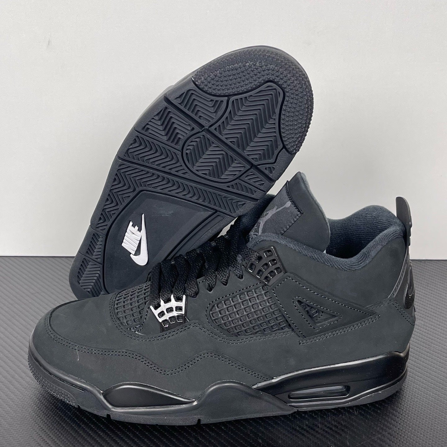 Jordan 4 Black Catt