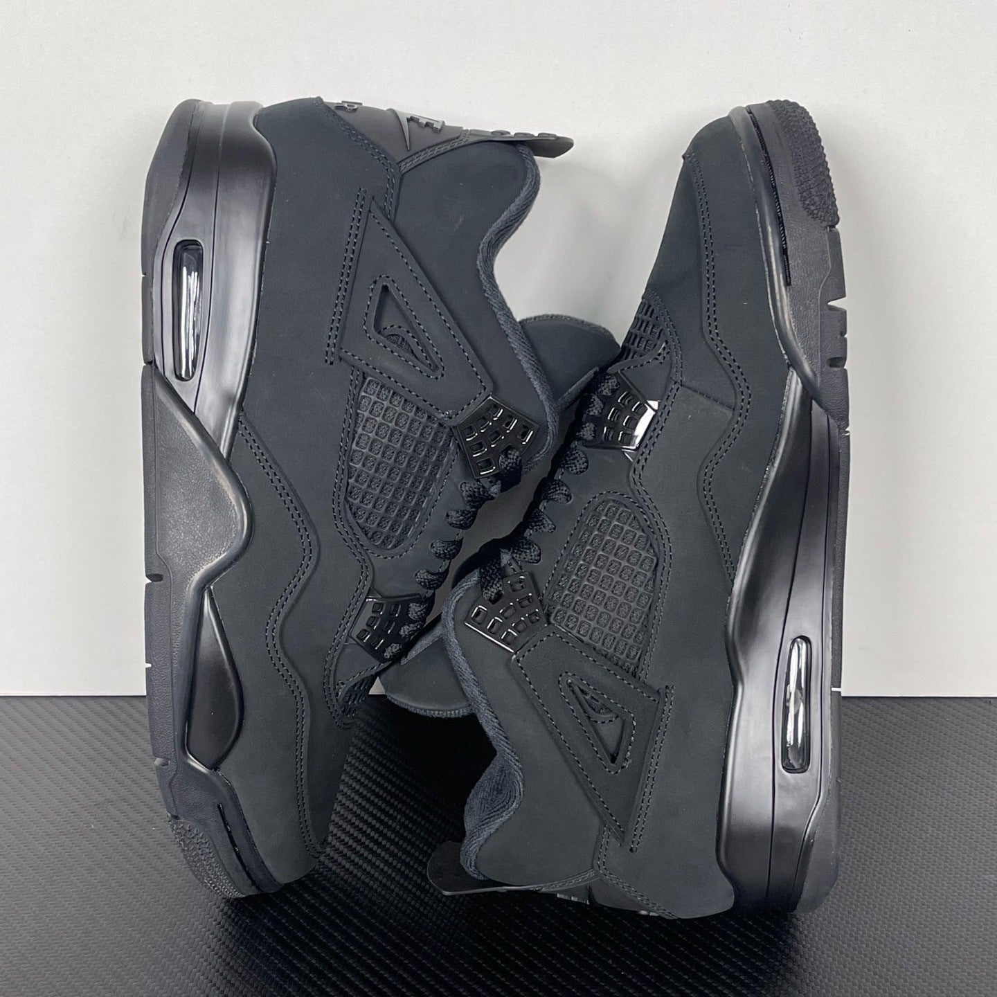 Jordan 4 Black Catt