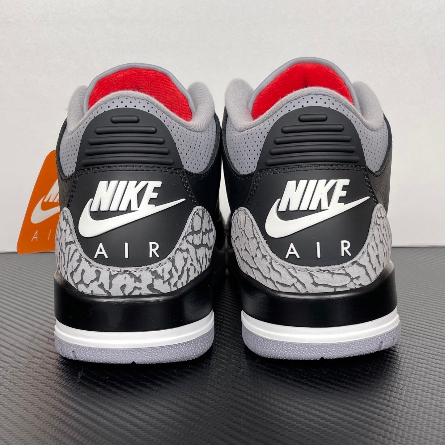 Jordan 3 Black Cement